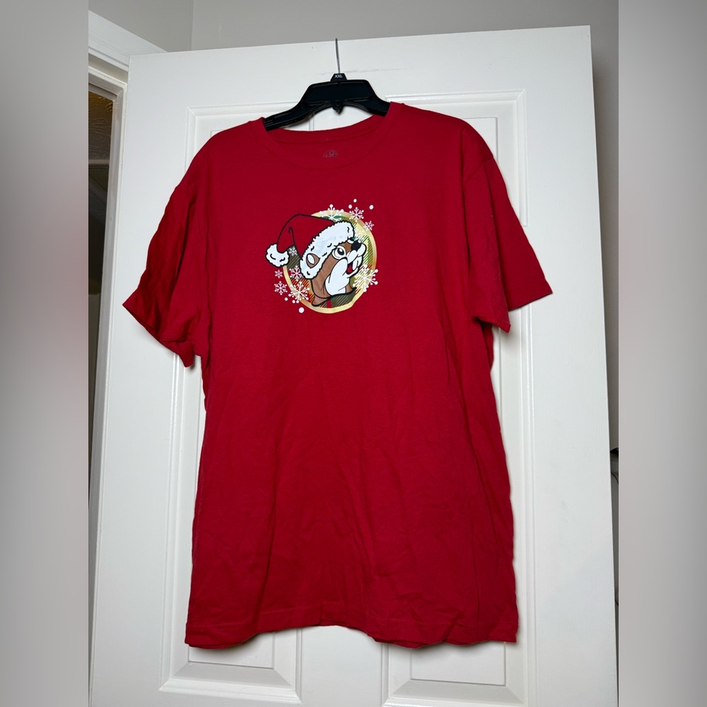 Buc-ee’s Its Beginning To Look Alot Like Buc-ee’s Christmas Red Short Sleeve Tee